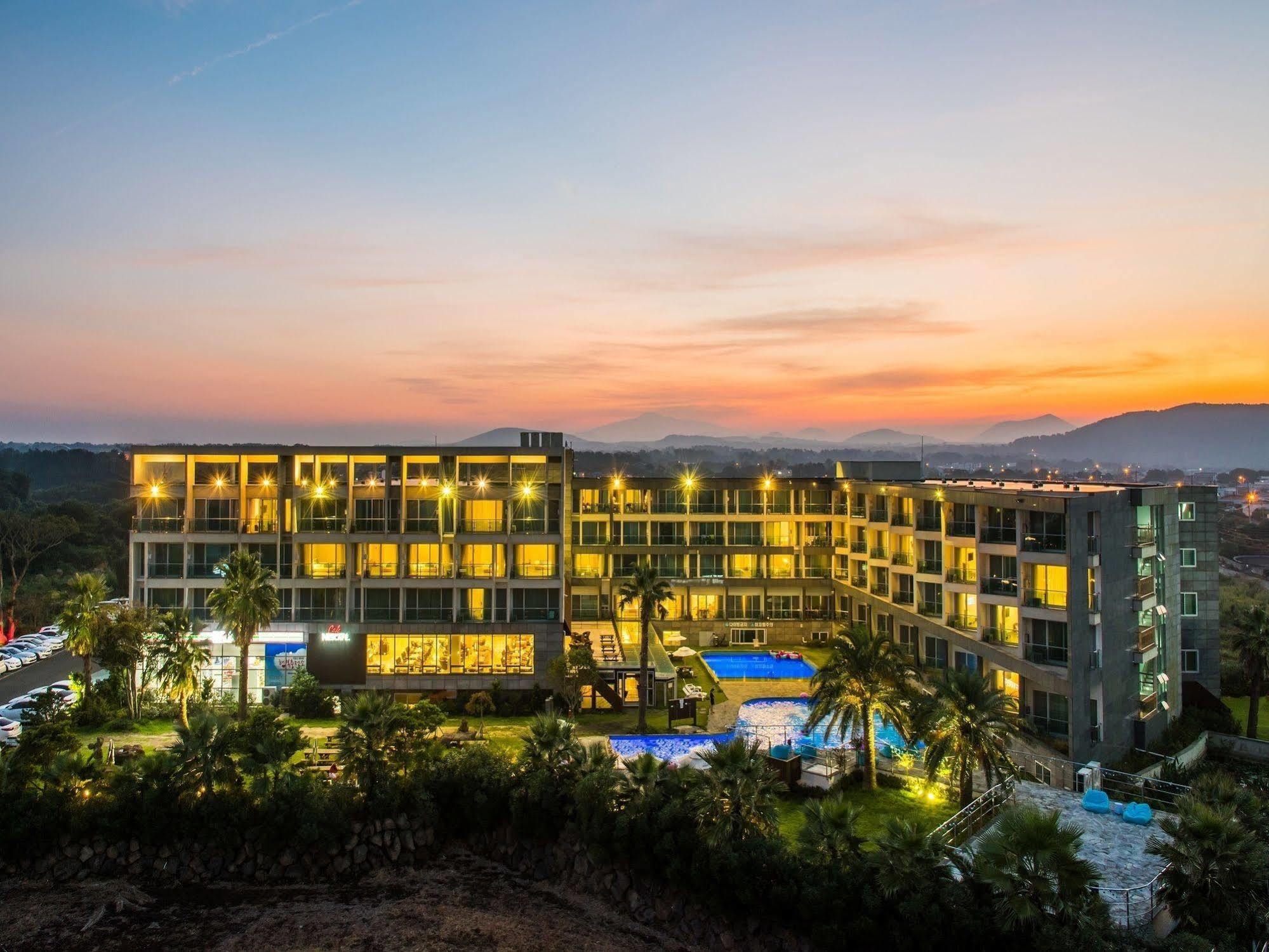The Four Graces Resort Чечжу Екстер'єр фото