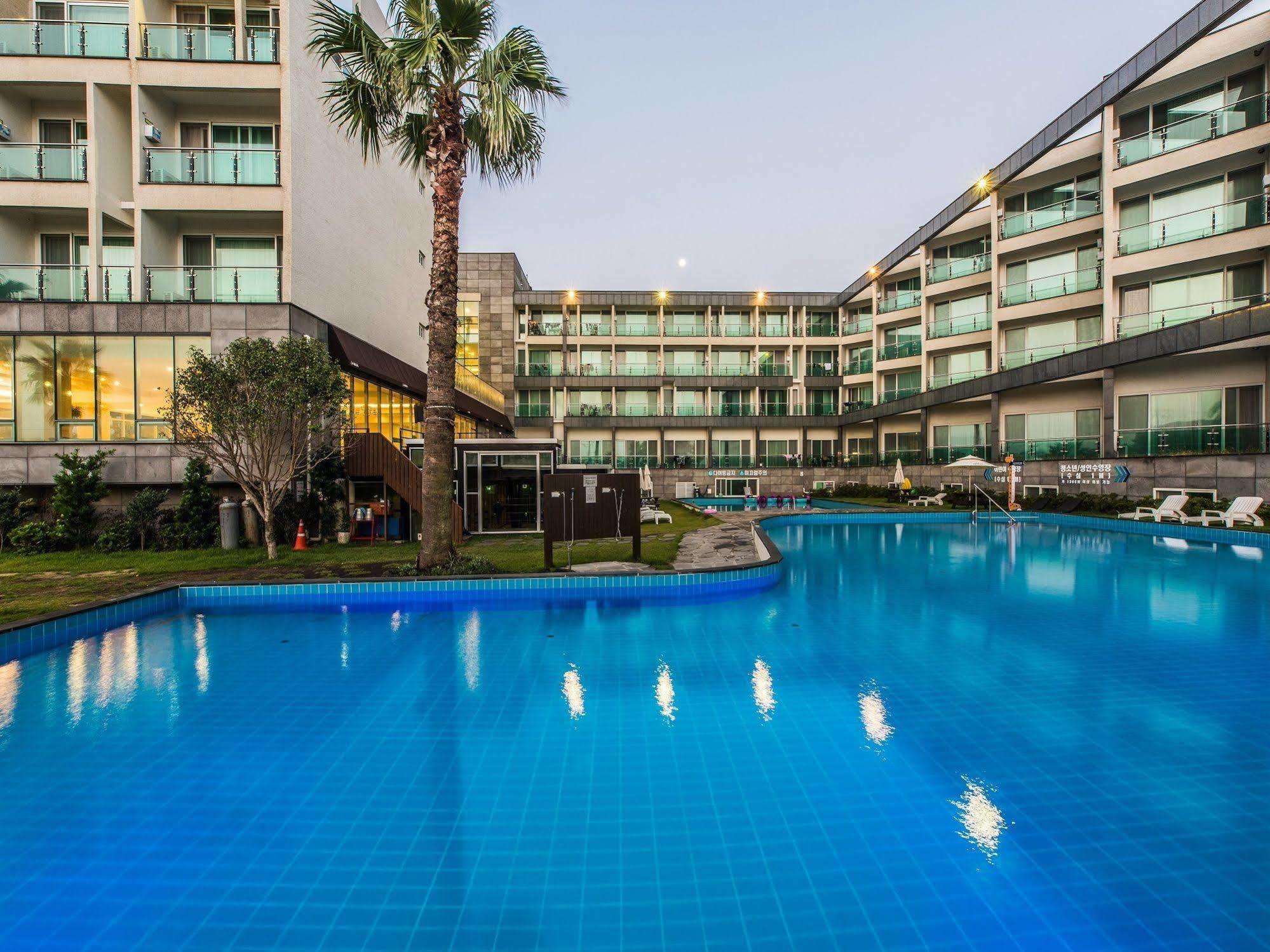 The Four Graces Resort Чечжу Екстер'єр фото